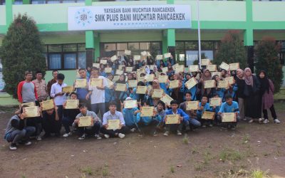 Latihan Dasar Kepemimpinan Siswa SMK Plus Bani Muchtar Rancaekek